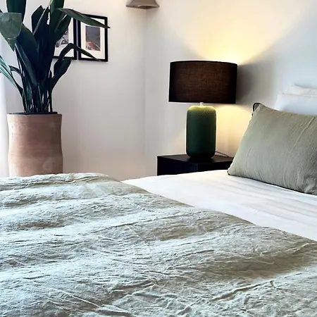 Le Cigalon Bed & Breakfast
